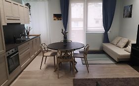 Urban Chic Home